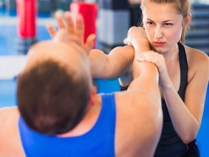 Warum eigentlich? - Kampfsport - Selbstverteidigung - Erwachsene - Kiel - Hobby Warum eigentlich? - Kampfsport - Selbstverteidigung - Erwachsene - Kiel - Hobby
